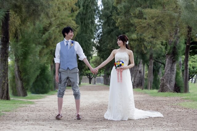 緑豊かな自然と新郎新婦